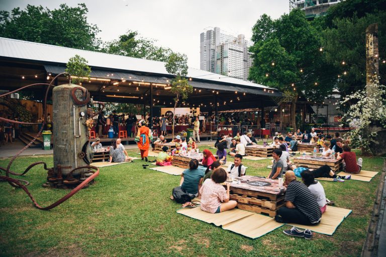 hin bus depot 1 768x512